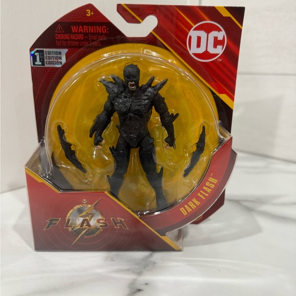 DC THE FLASH MOVIE 4” ACTION FIGURES. SET OF 3. THE FLASH-DARK FLASH-YOUNG BARRY - Picture 3 of 6